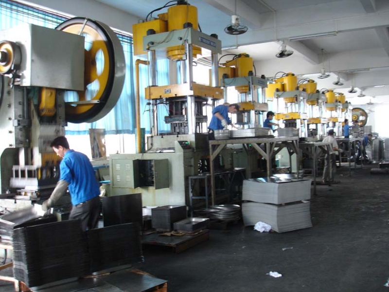 工厂设备回收与金属材料销售 绿色循环经济的双赢模式